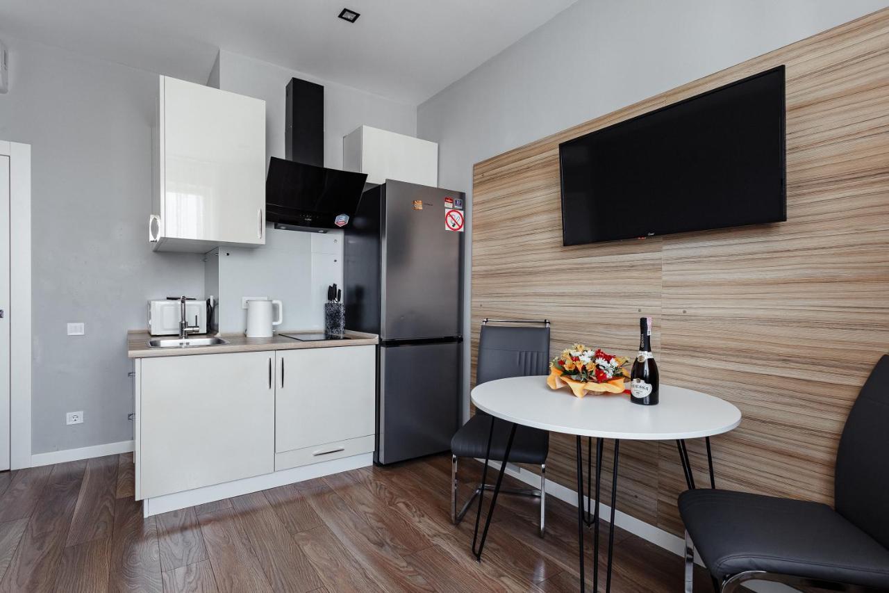 White Apartment In 12 Floor Odessa Zewnętrze zdjęcie